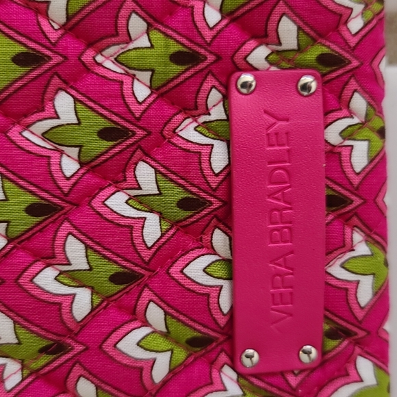 Vera BradleyTote. The pink/green original-multi color inside- reversible - Picture 6 of 6